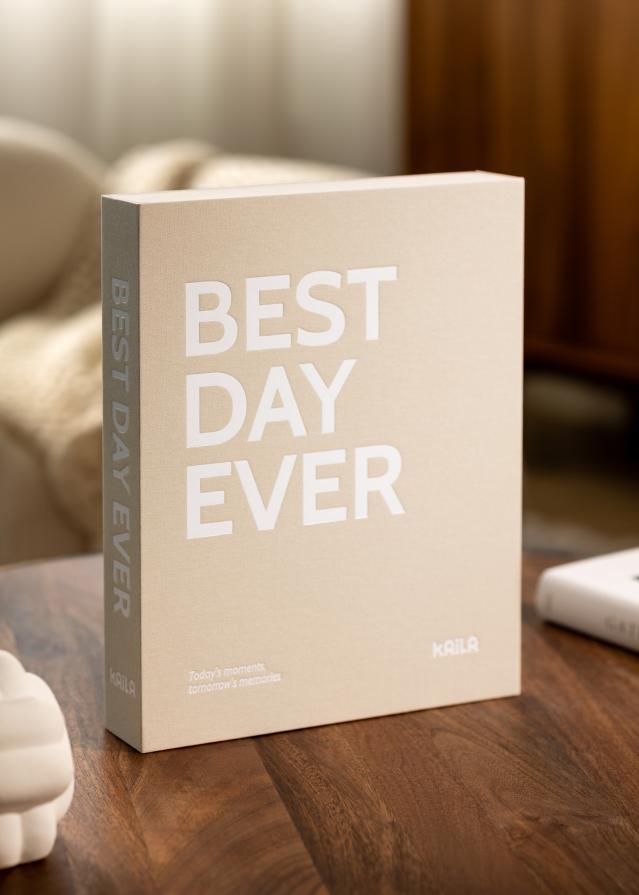 KAILA BEST DAY EVER Creme - Coffee Table Photo Album (60 Cierna Strany)