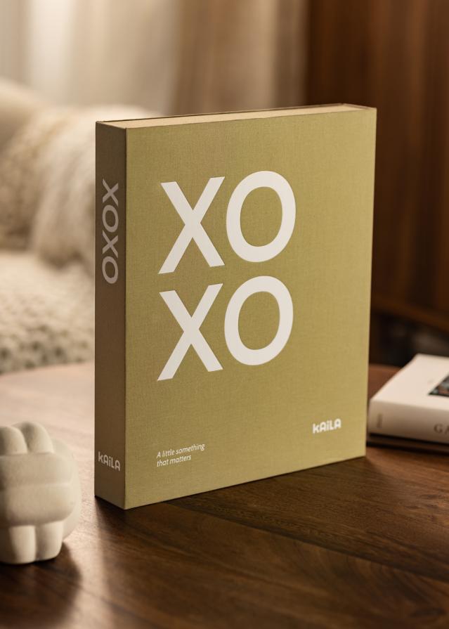 KAILA XOXO Vanilla - Coffee Table Photo Album (60 Cierna Strany / 30 listov)