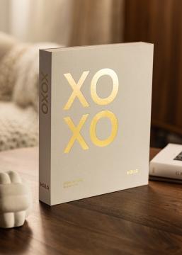 KAILA XOXO Creme - Coffee Table Photo Album (60 Cierna Strany / 30 listov)