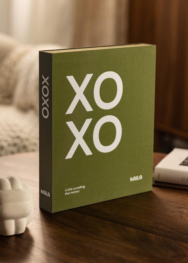 KAILA XOXO Olive - Coffee Table Photo Album (60 Cierna Strany / 30 listov)